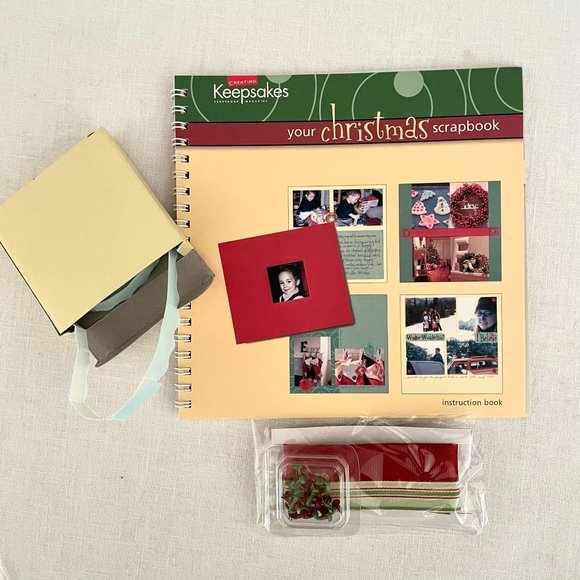 Creating Keepsakes Christmas Scrapbook Kit New Red Green White Gold - Picture 5 of 16